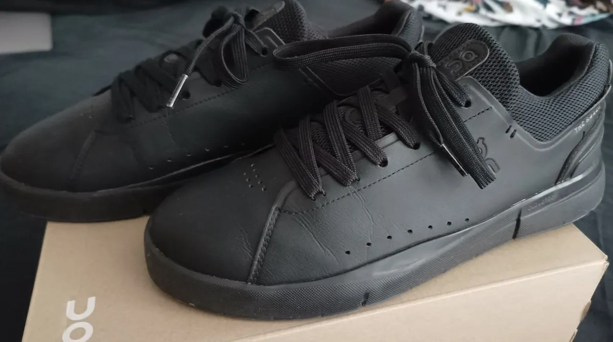 ON Men's Trainers - Image 2