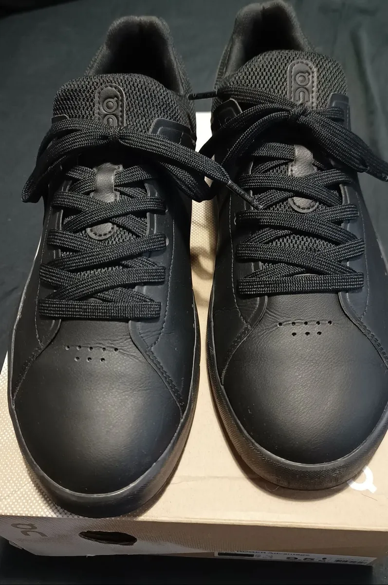 ON Men's Trainers - Image 3