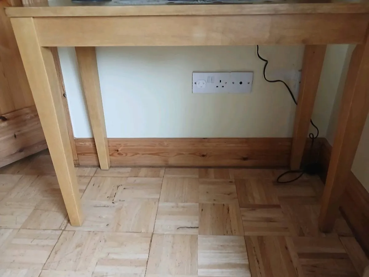 Hall table - Image 2