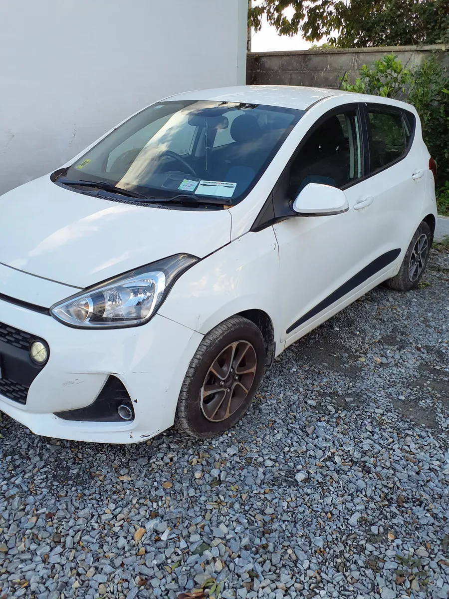 Hyundai i10 2017 Only 46,000 km - Image 3