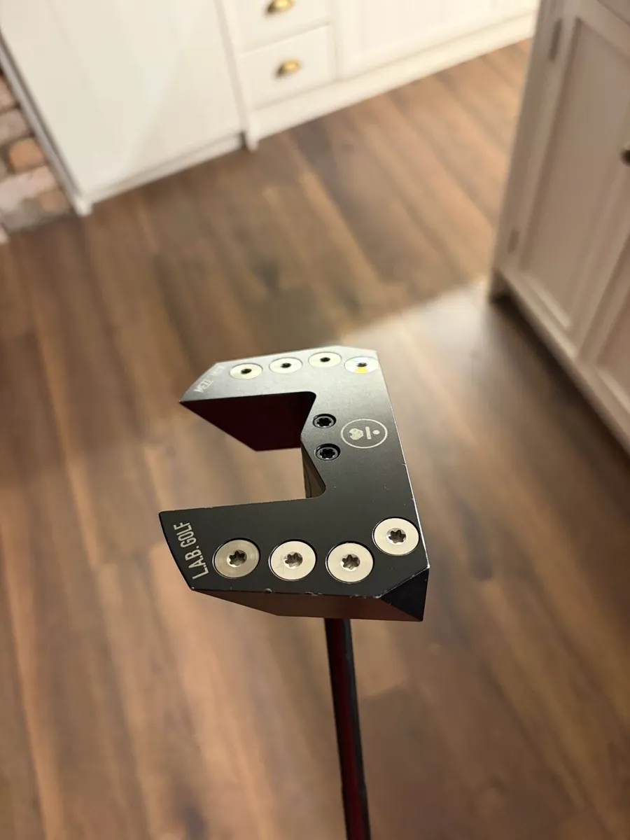 LAB Putter - Image 2