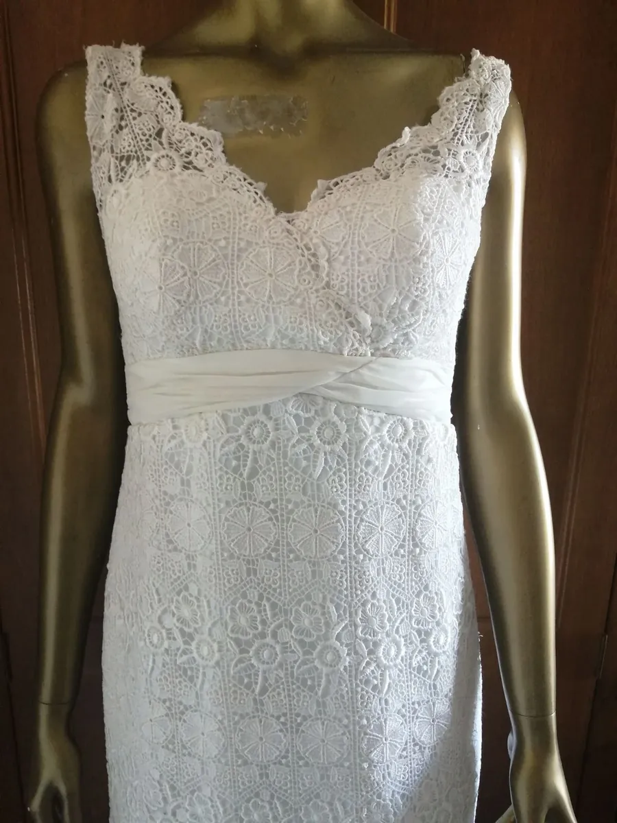 Lace Wedding Dress - Image 2