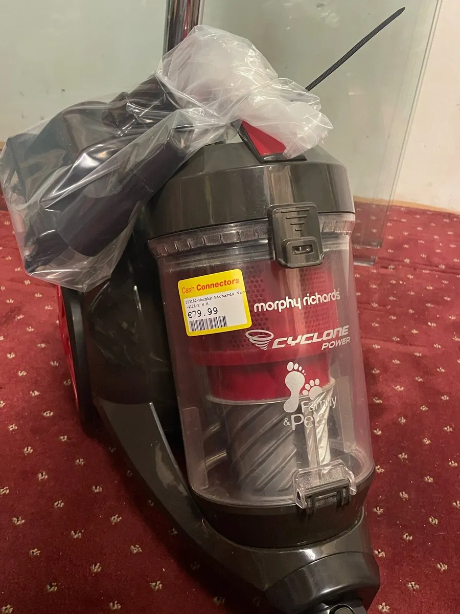 Morphy Richards Bagless Vacuum - Image 2