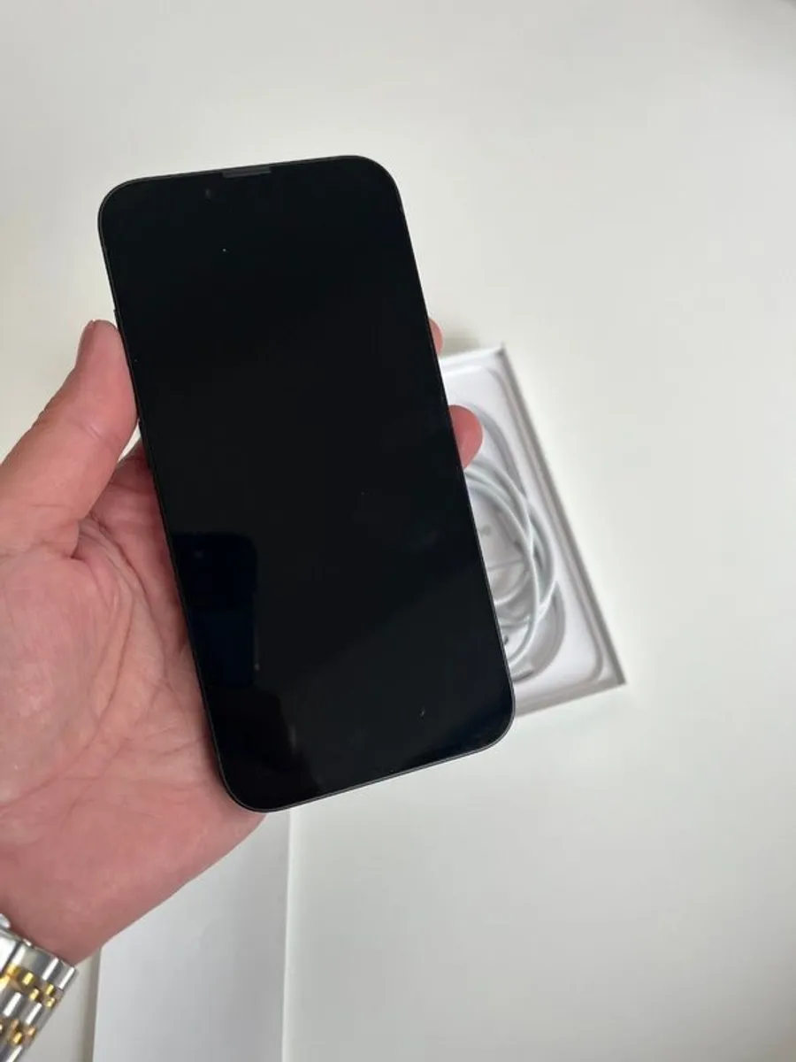 Brand new Apple iPhone 16e - Black, 128gb - unwanted, never used: private seller, Currys receipt - Image 2