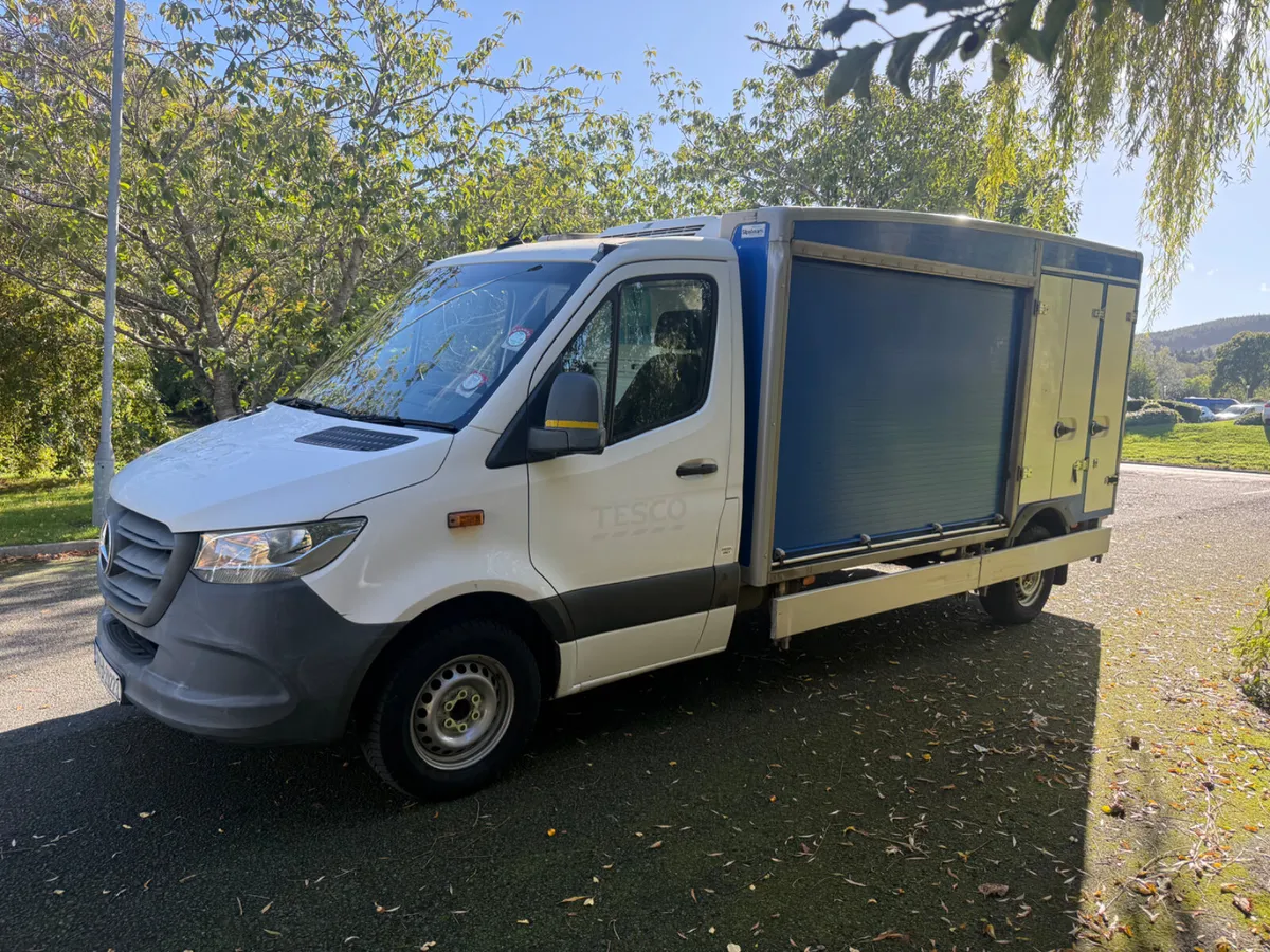MERCEDES SPRINTER FRIDGE FREEZER 2018 - Image 2