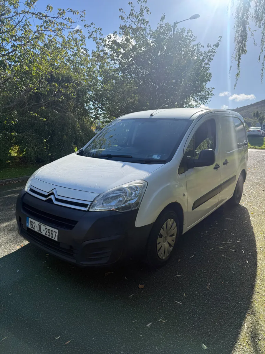 Citroen Berlingo 2016 3 Seater INCLUDES VAT - Image 1
