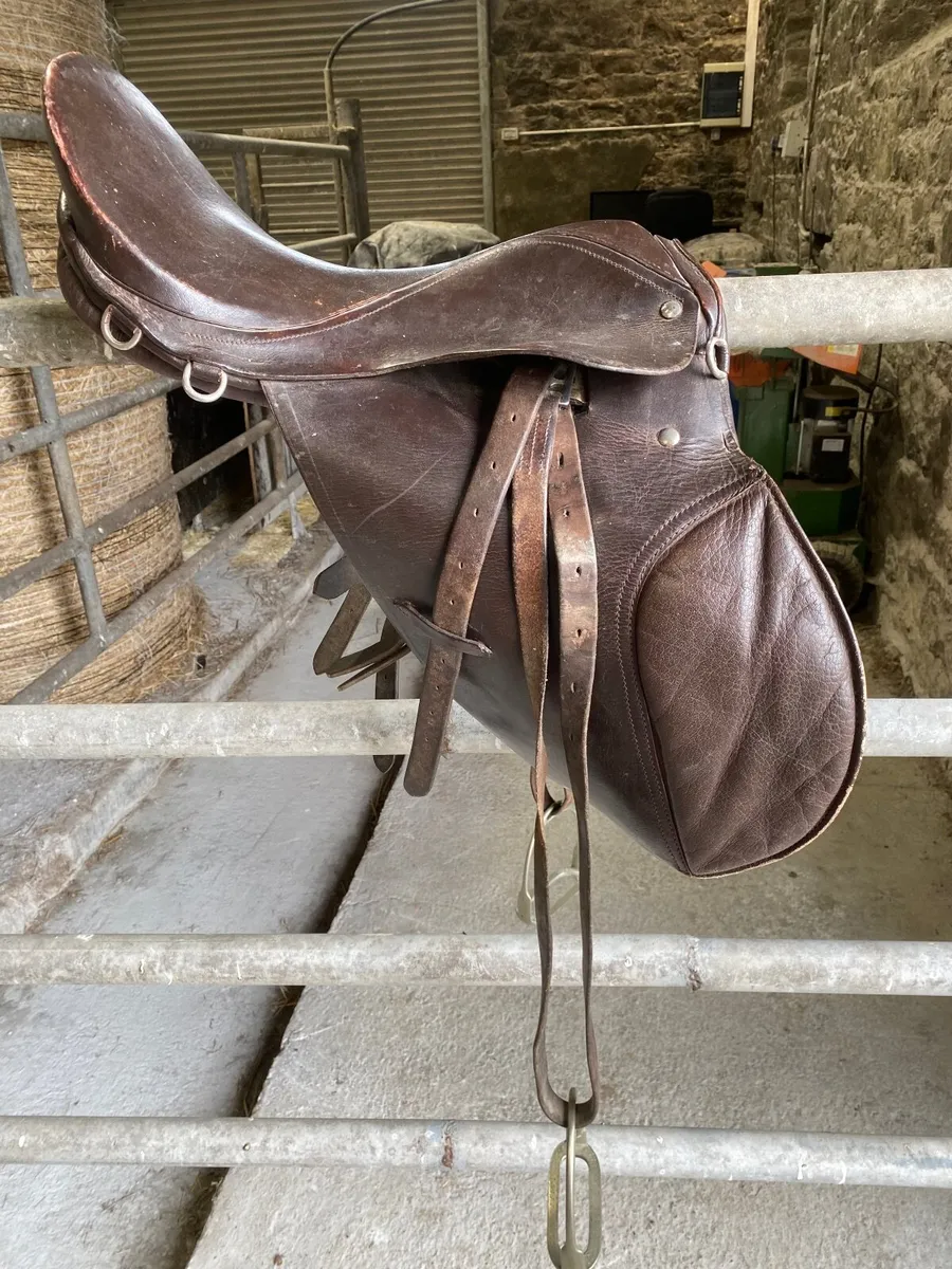 Horse saddle - Image 2