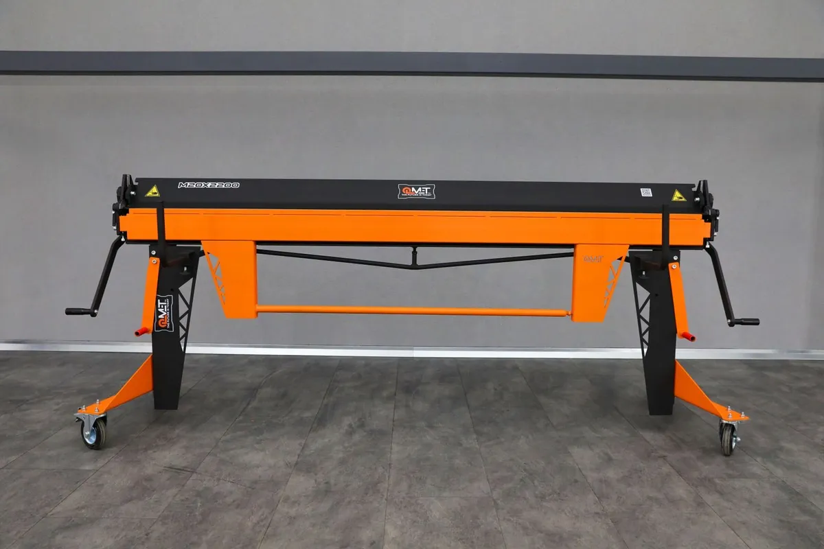 Sheet metal folders M20x2200 with rollershears - Image 1