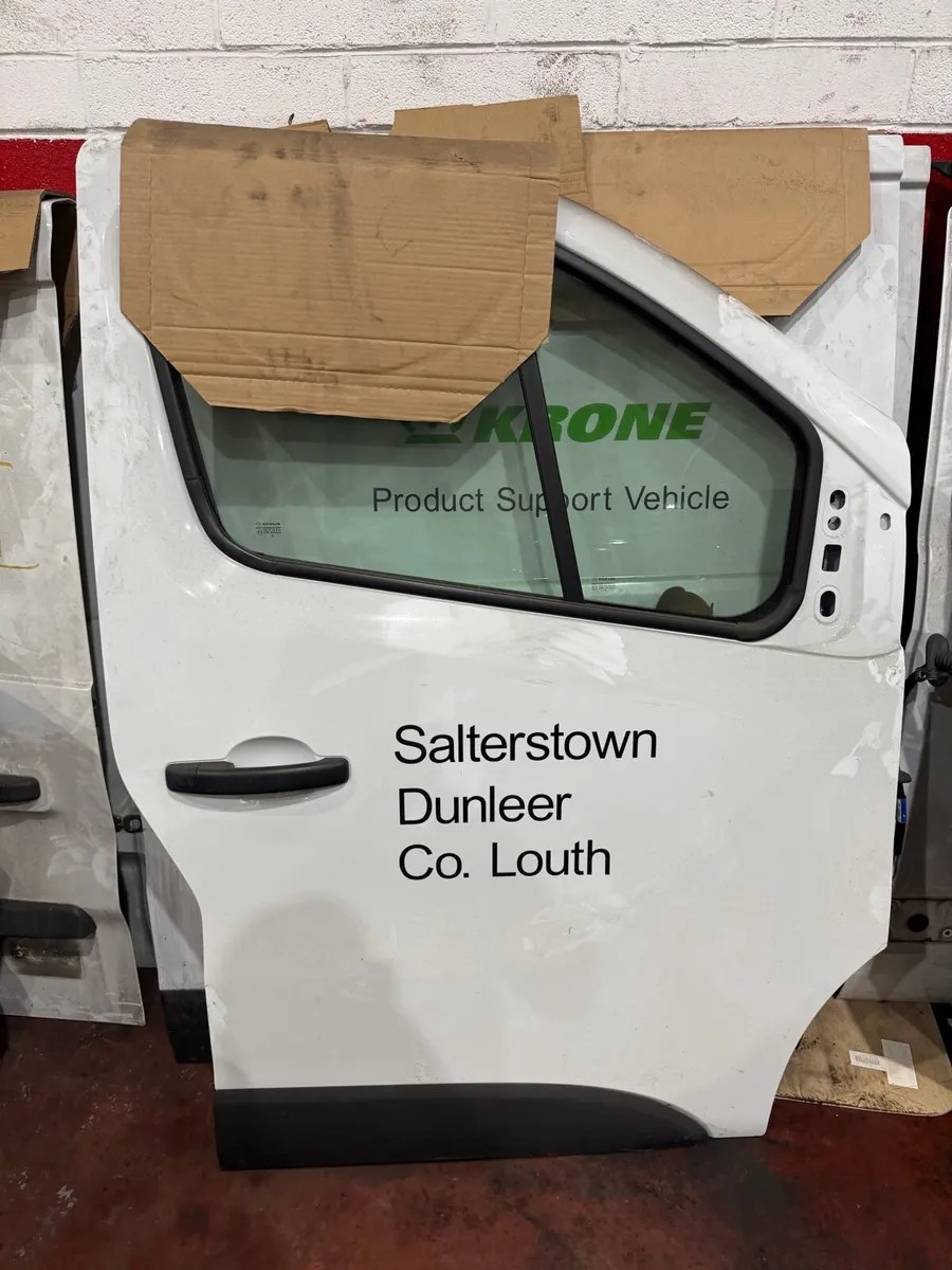 Renault Trafic & Ford Custom doors - Image 3