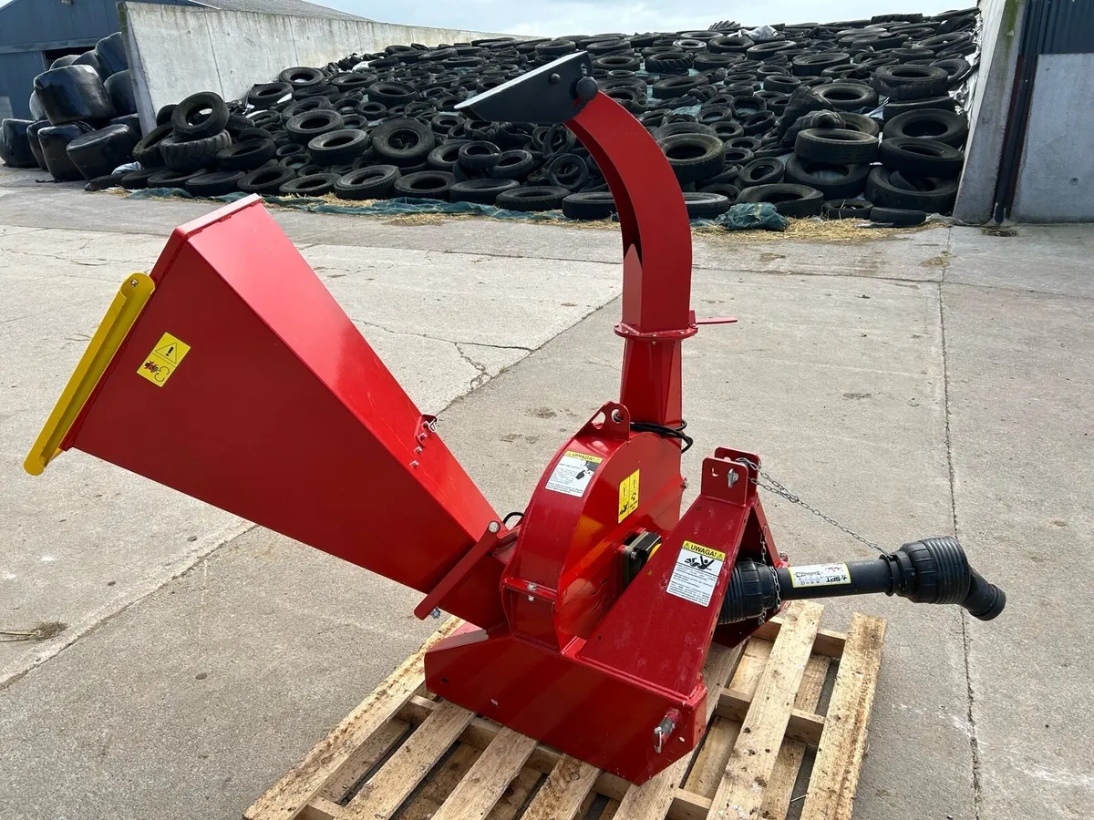 Karcher hot wash and wood chipper for sale - Image 2