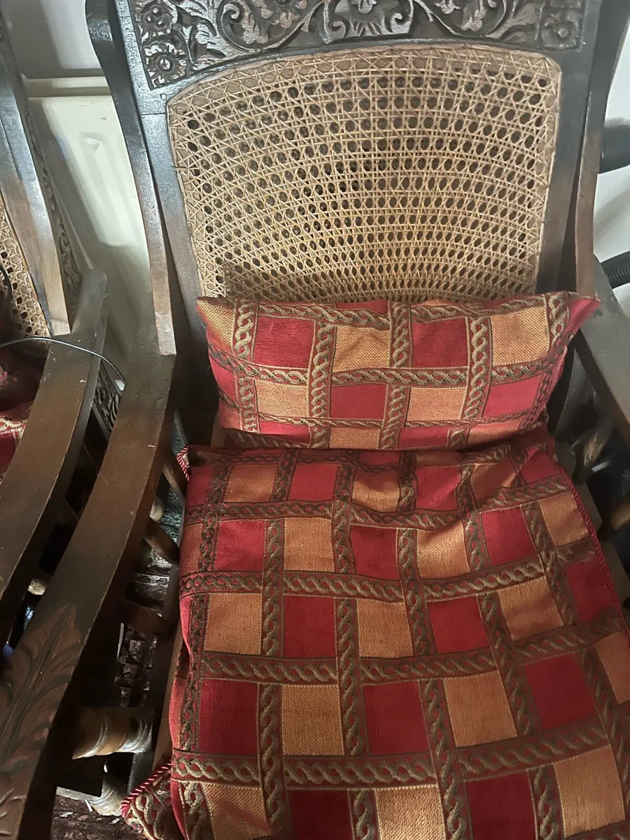 Sweet of furniture - Image 1