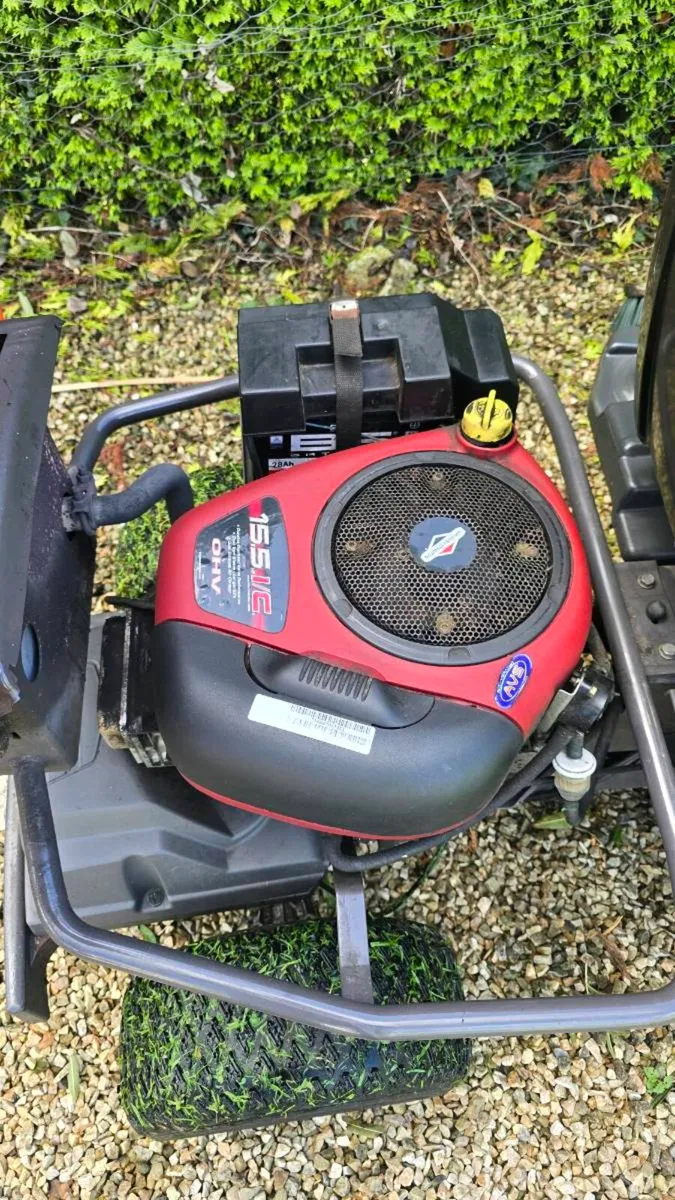 Husqvarna R15C - Image 4
