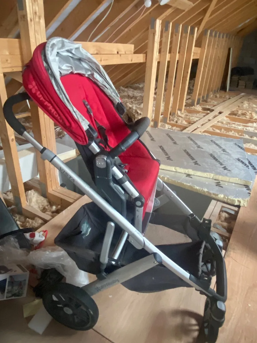Uppababy Vista double +travel system+baby bath - Image 4