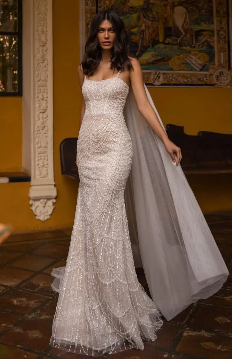 New Wedding Dress - Image 4