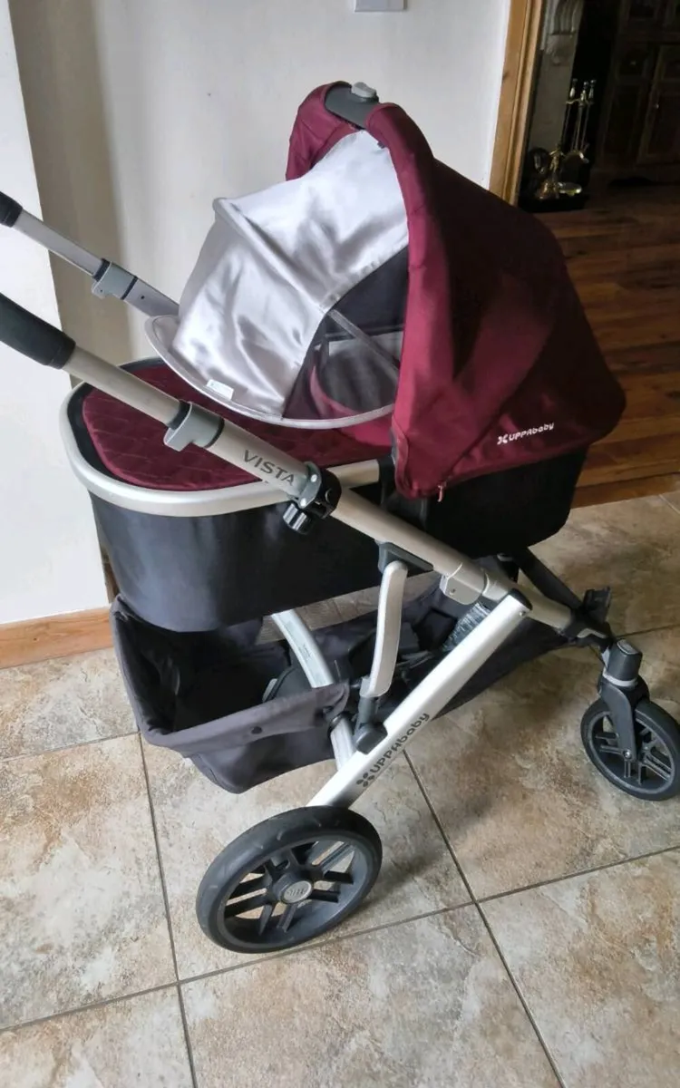 In new condition uppababy pram - Image 4