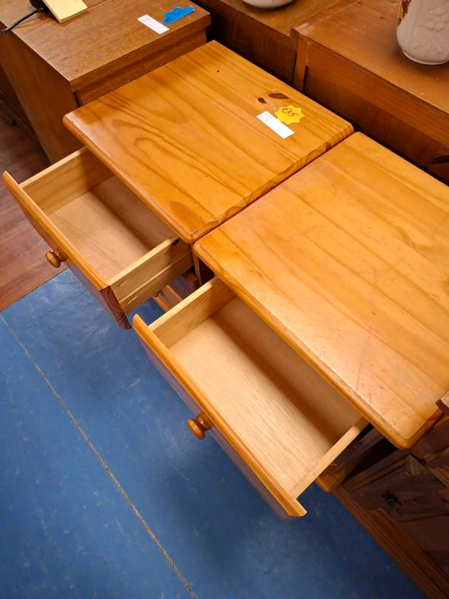 PINE BEDSIDE LOCKER 3 DRAWER X 2 - Image 2