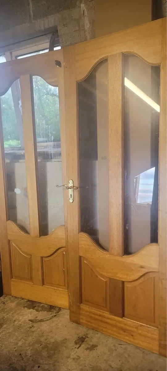 Mahogany style hardwood interior doors - Image 2