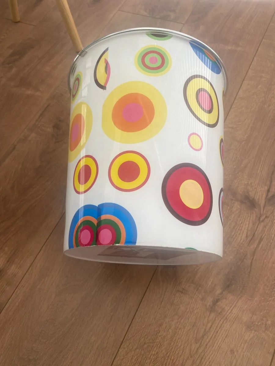 Bin - Image 2