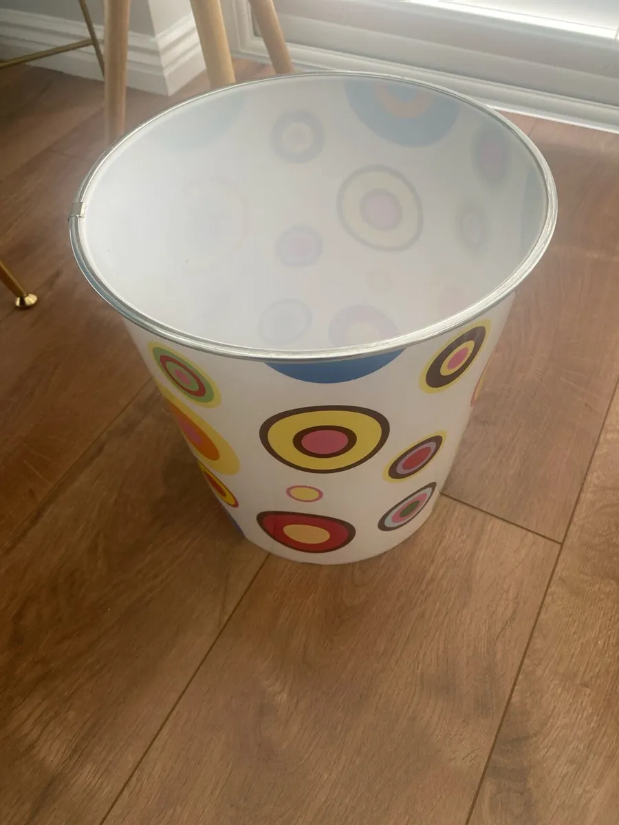 Bin - Image 1