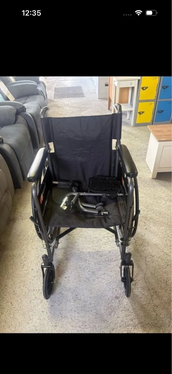 Wheel chair - Image 2