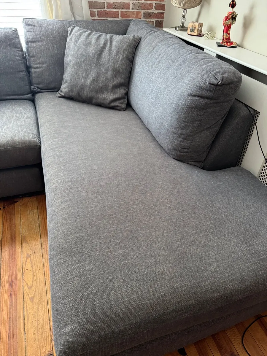 Sofas - Image 4