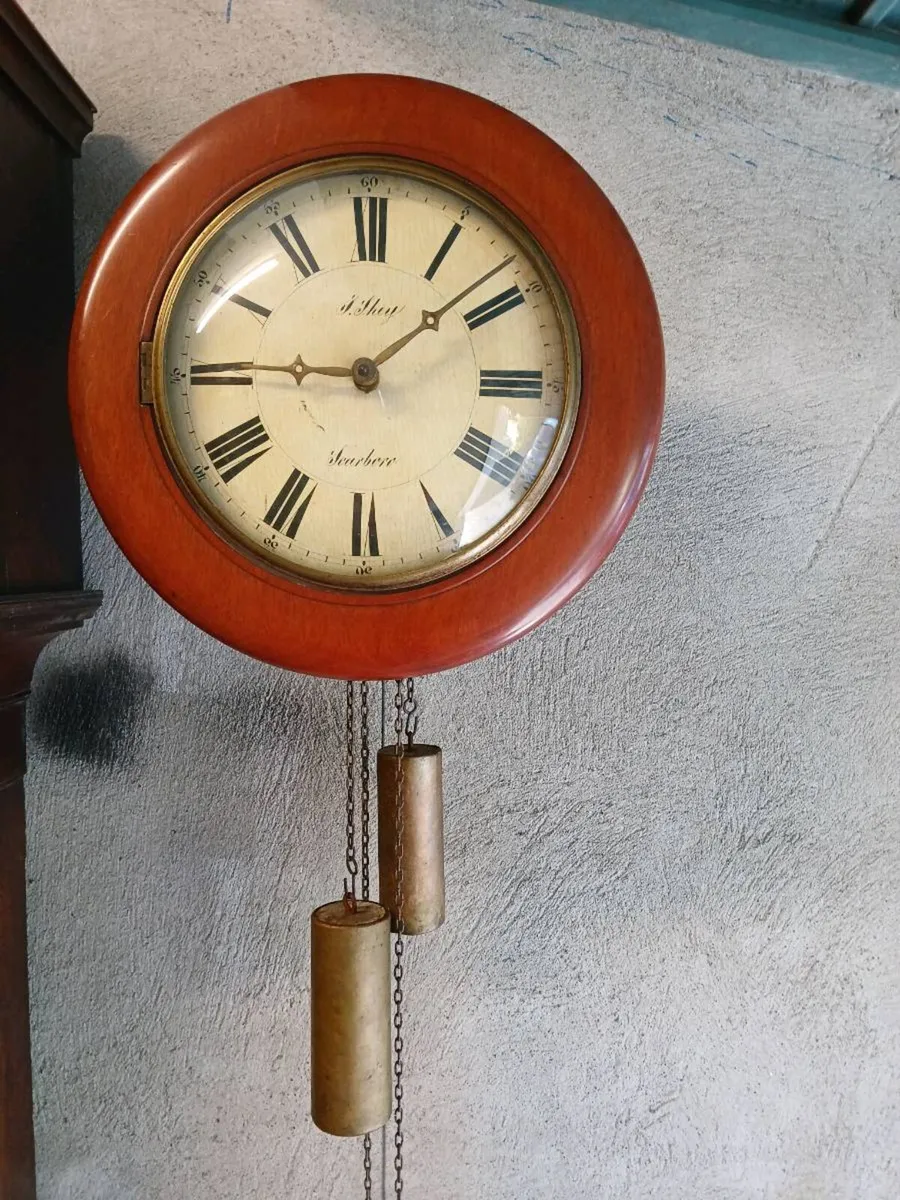 Wag of the wall clock - Image 3