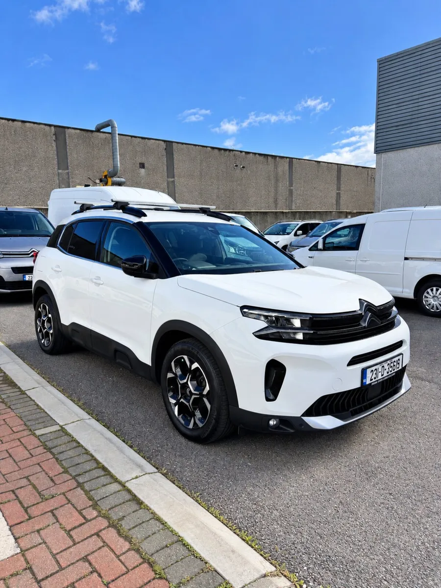 2023 Citroen C5 Aircross Automatic - Image 1