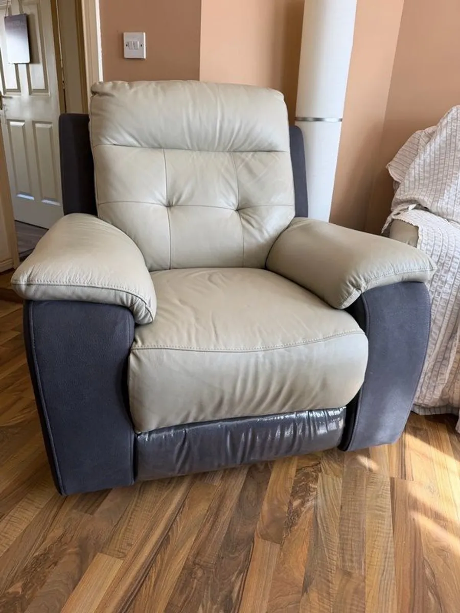 Home Furniture - Image 2