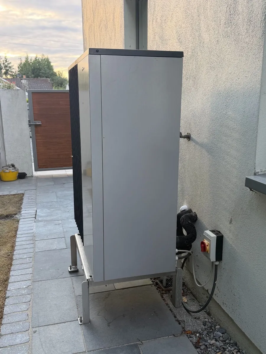 Viesmann Vitocal Combi kit & 14.5 kw outdoor unit - Image 3