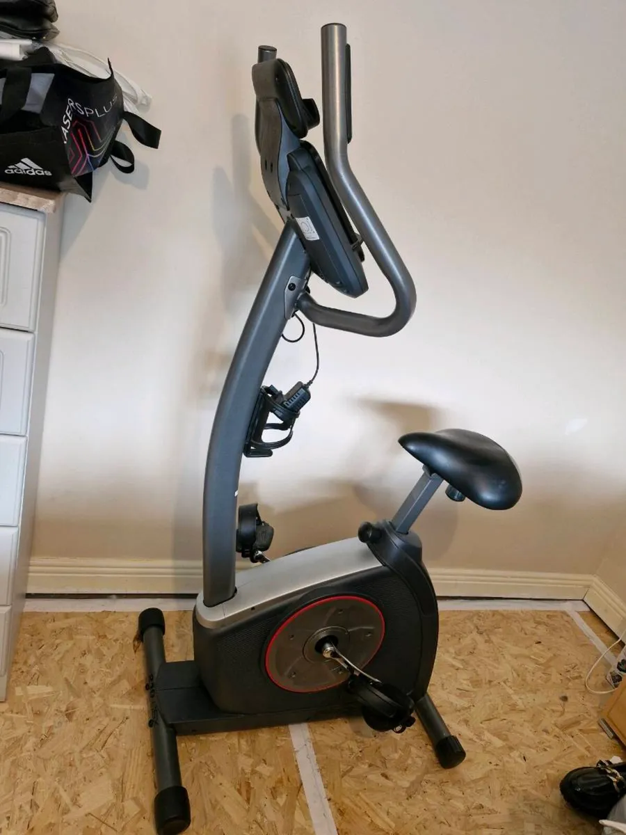 Exercise bike - Image 1