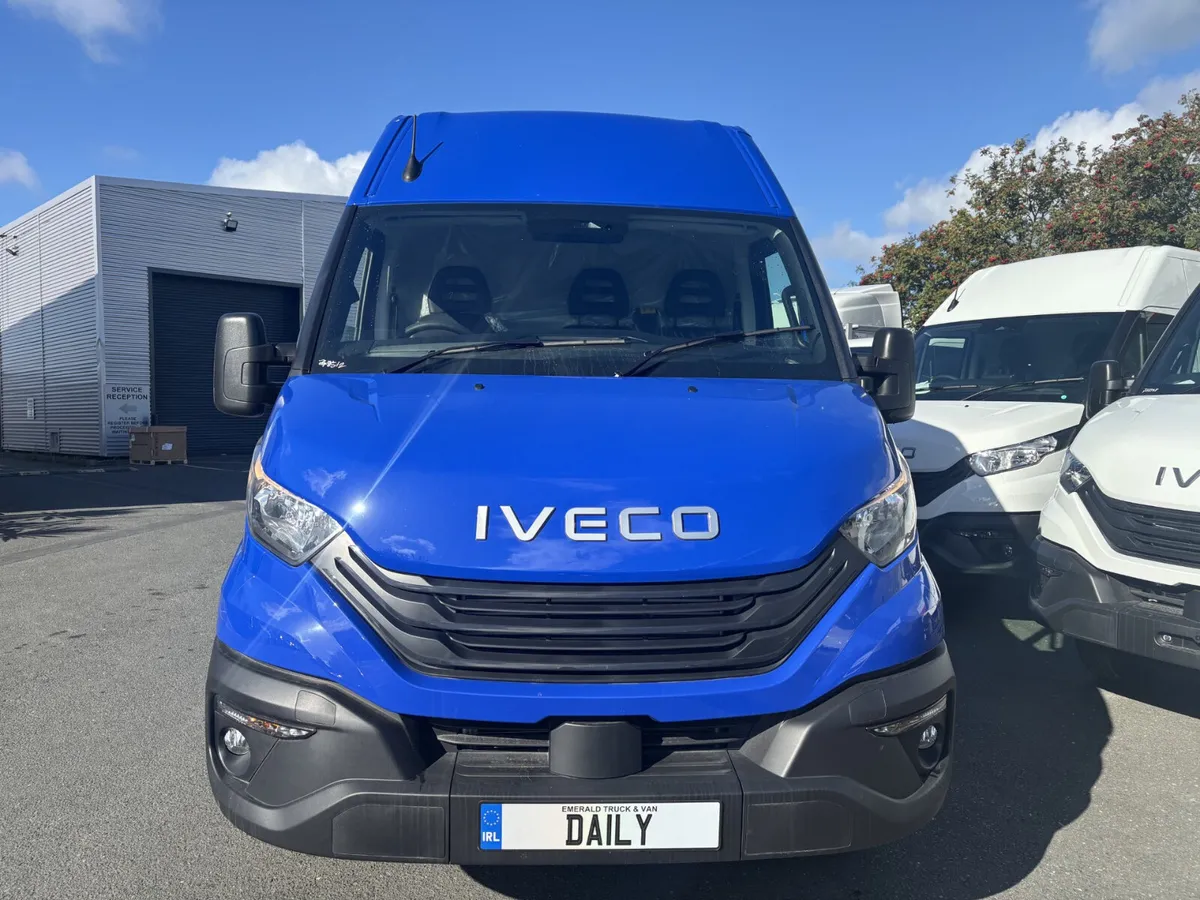 ****IVECO DAILY 35C21HA8 AUTO /// 210 BHP **** - Image 2