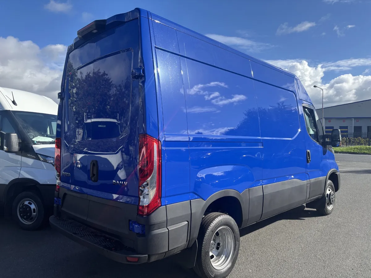 ****IVECO DAILY 35C21HA8 AUTO /// 210 BHP **** - Image 4