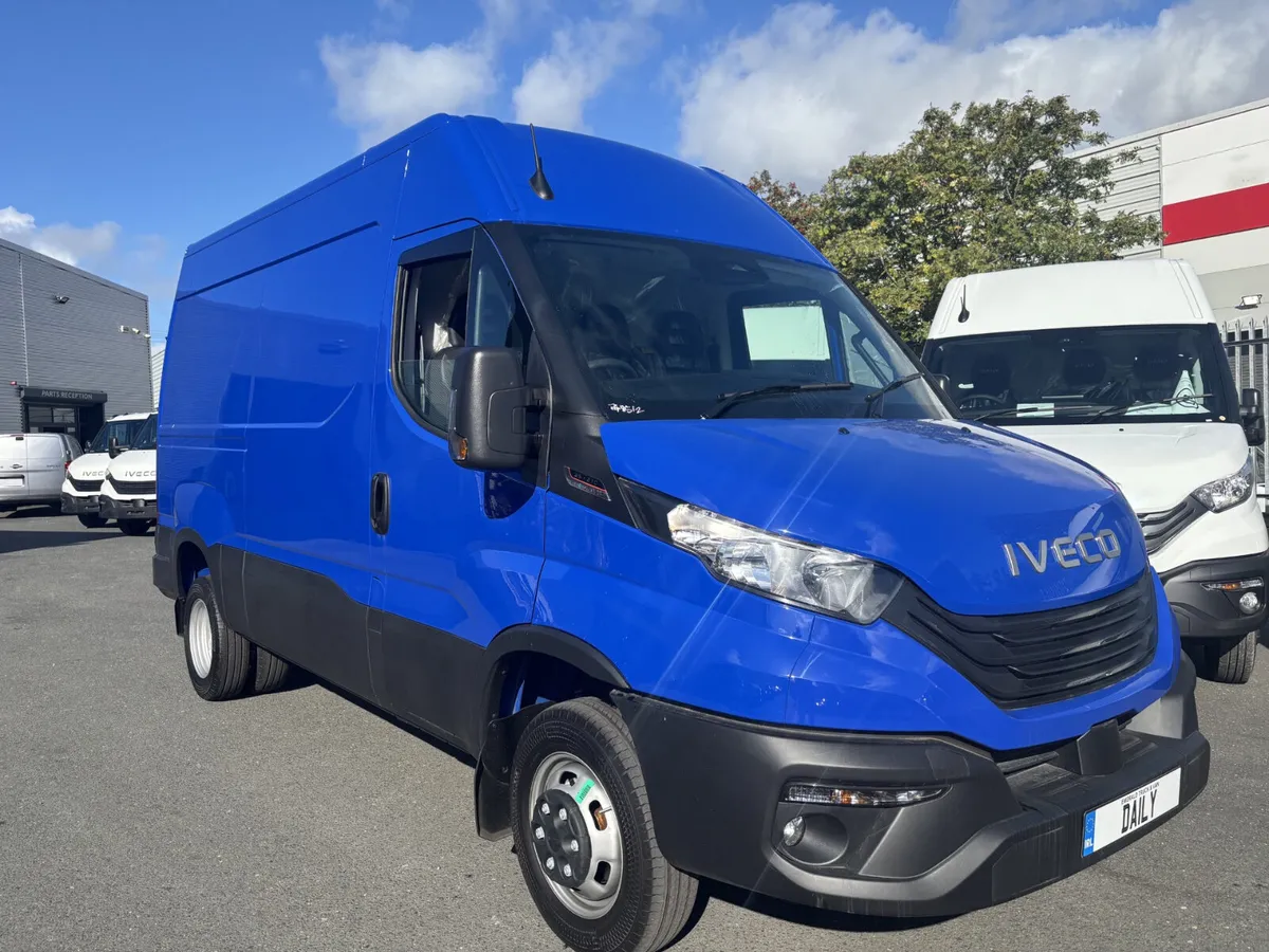 ****IVECO DAILY 35C21HA8 AUTO /// 210 BHP **** - Image 1