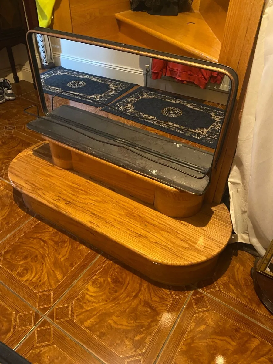 Vintage mirror - Image 1