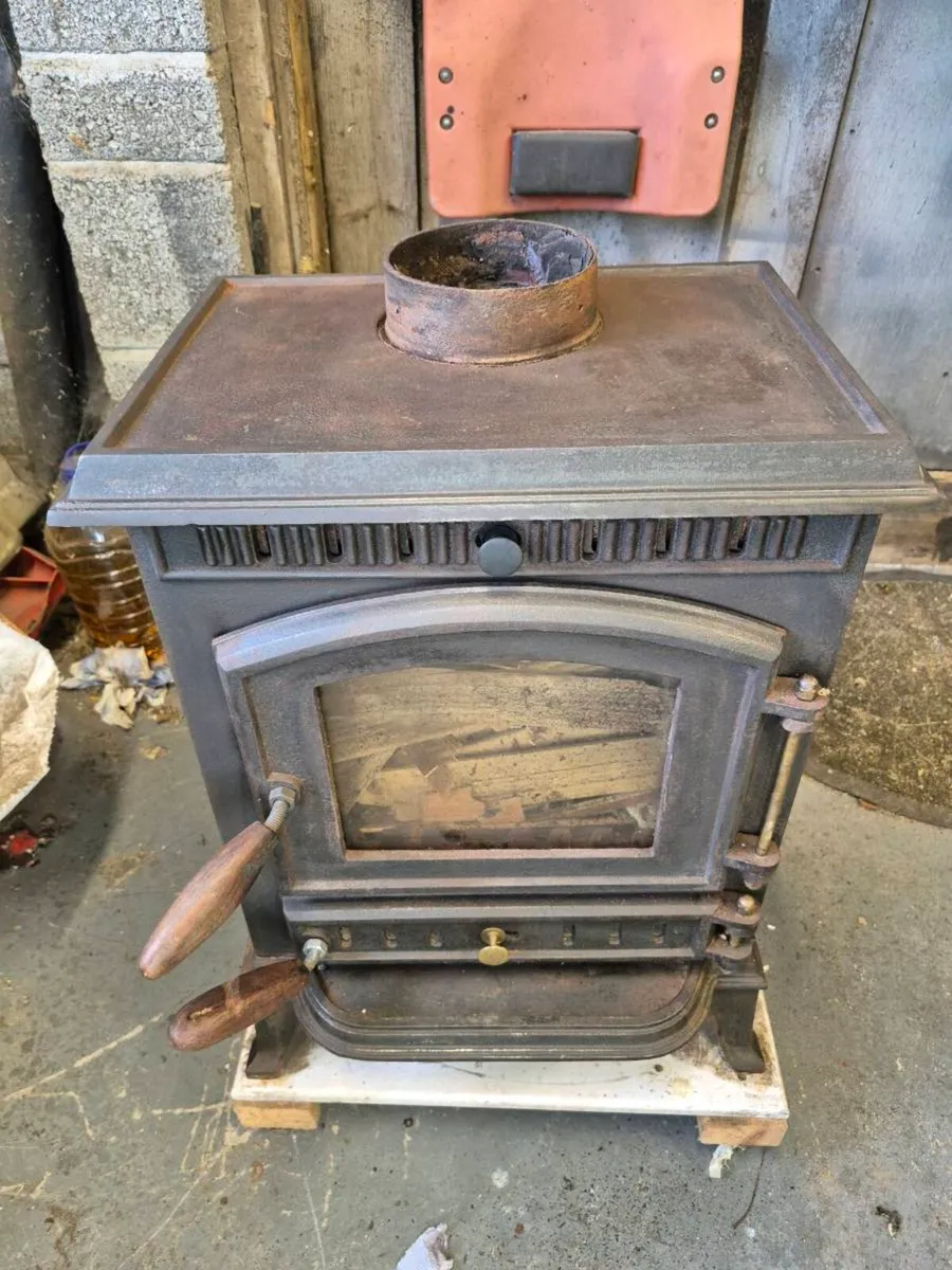Wood burning stove - Image 2