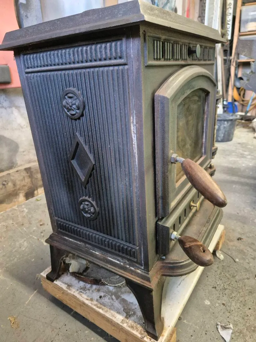 Wood burning stove - Image 3