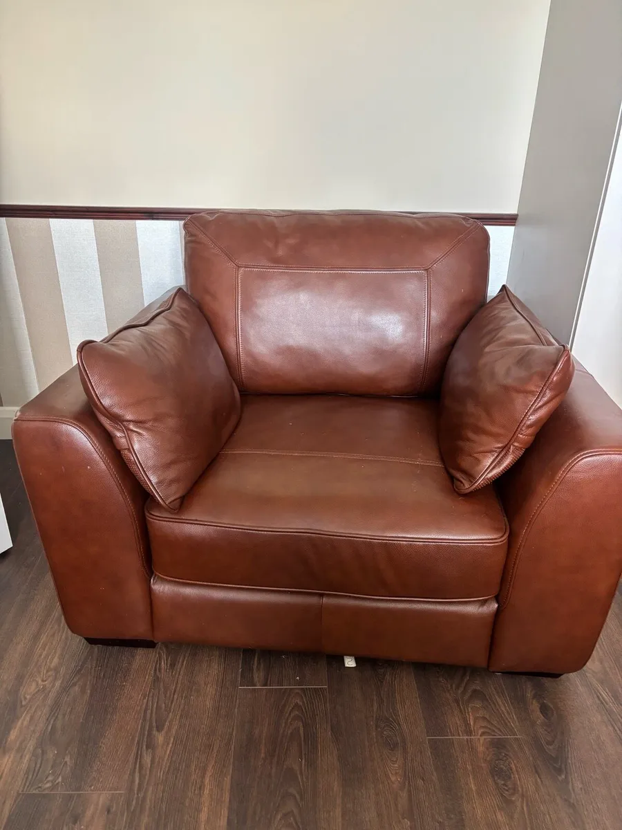 Leather armchair - Image 2