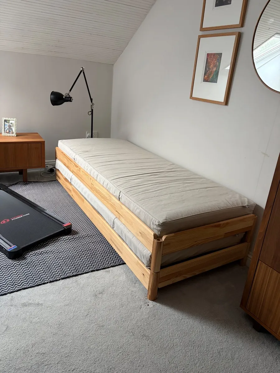 Stackable Beds - Image 3