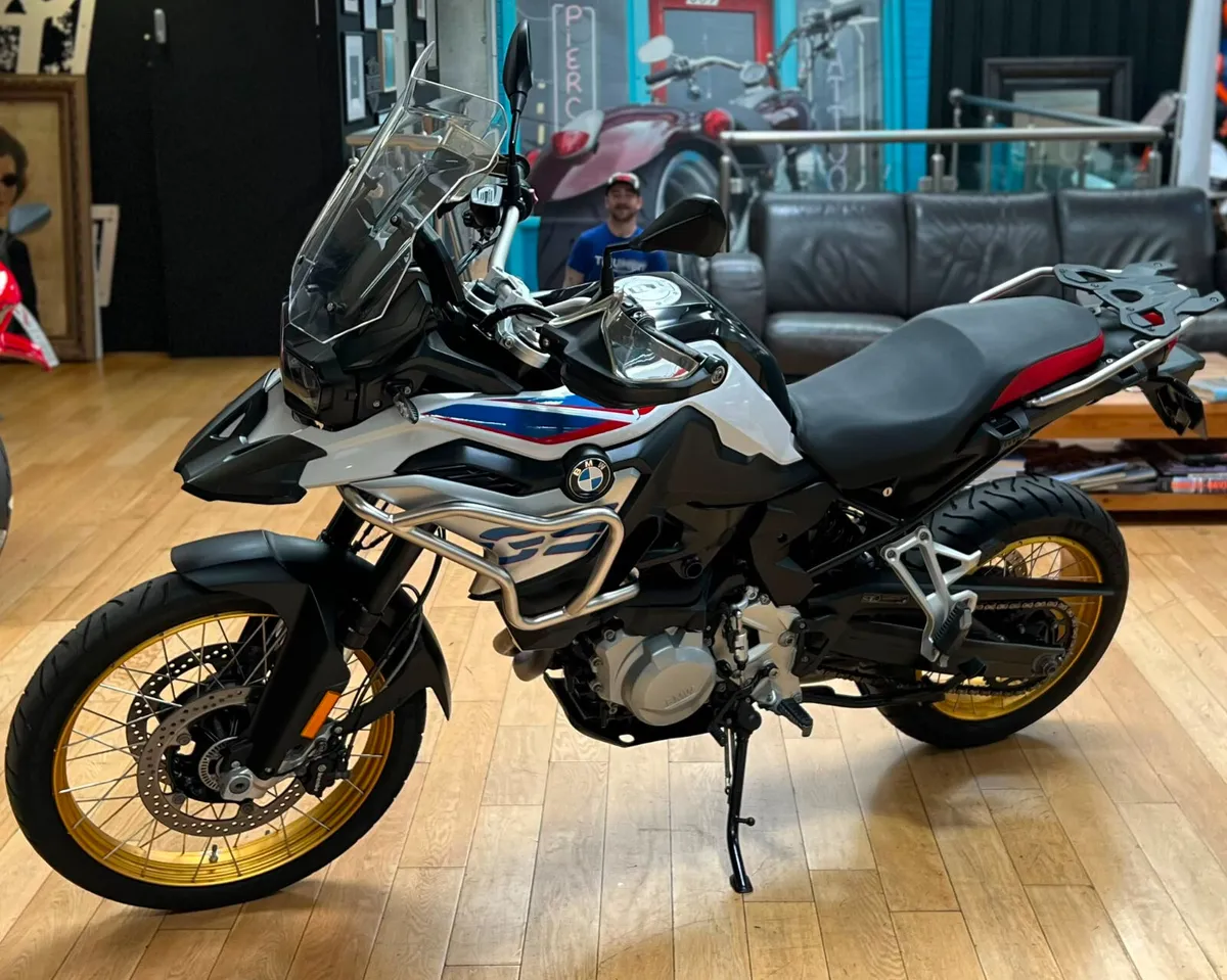 BMW F850 RALLYE - Image 3