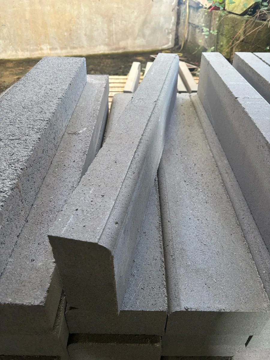 Kerbs - Image 1