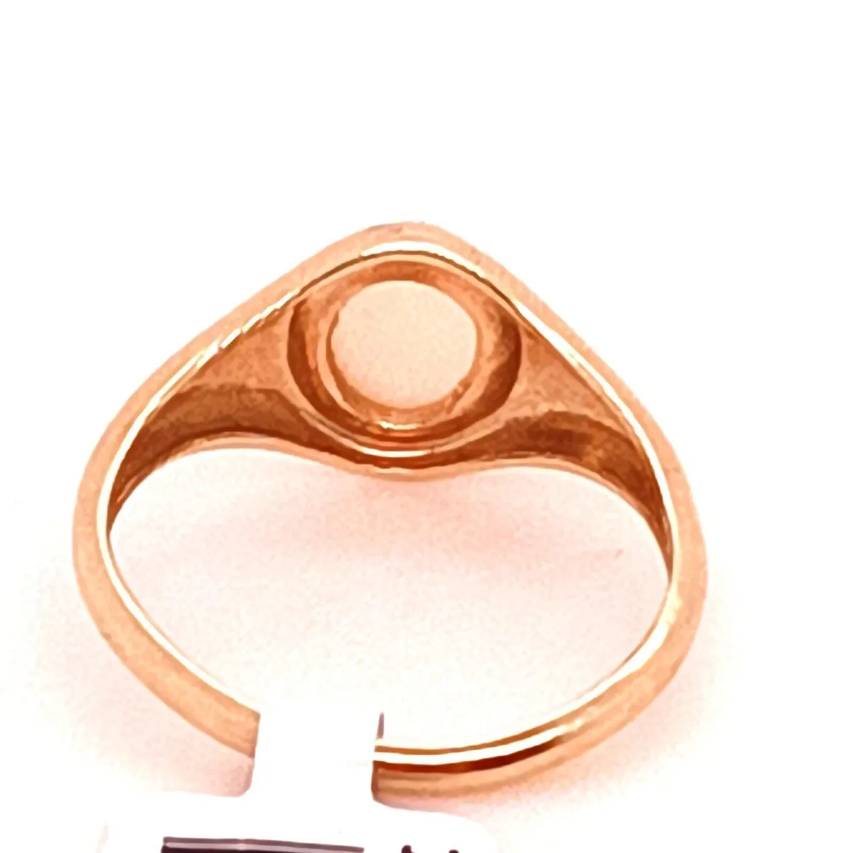 Blush 14k Yellow Gold Pearl Stone Signet Ring - Image 4
