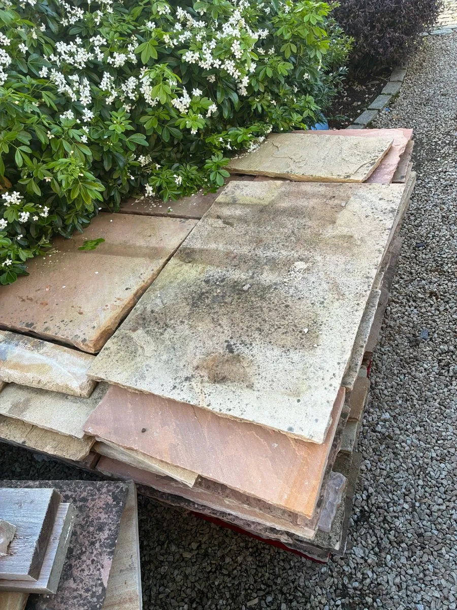 30 m square of paving slab - Image 3