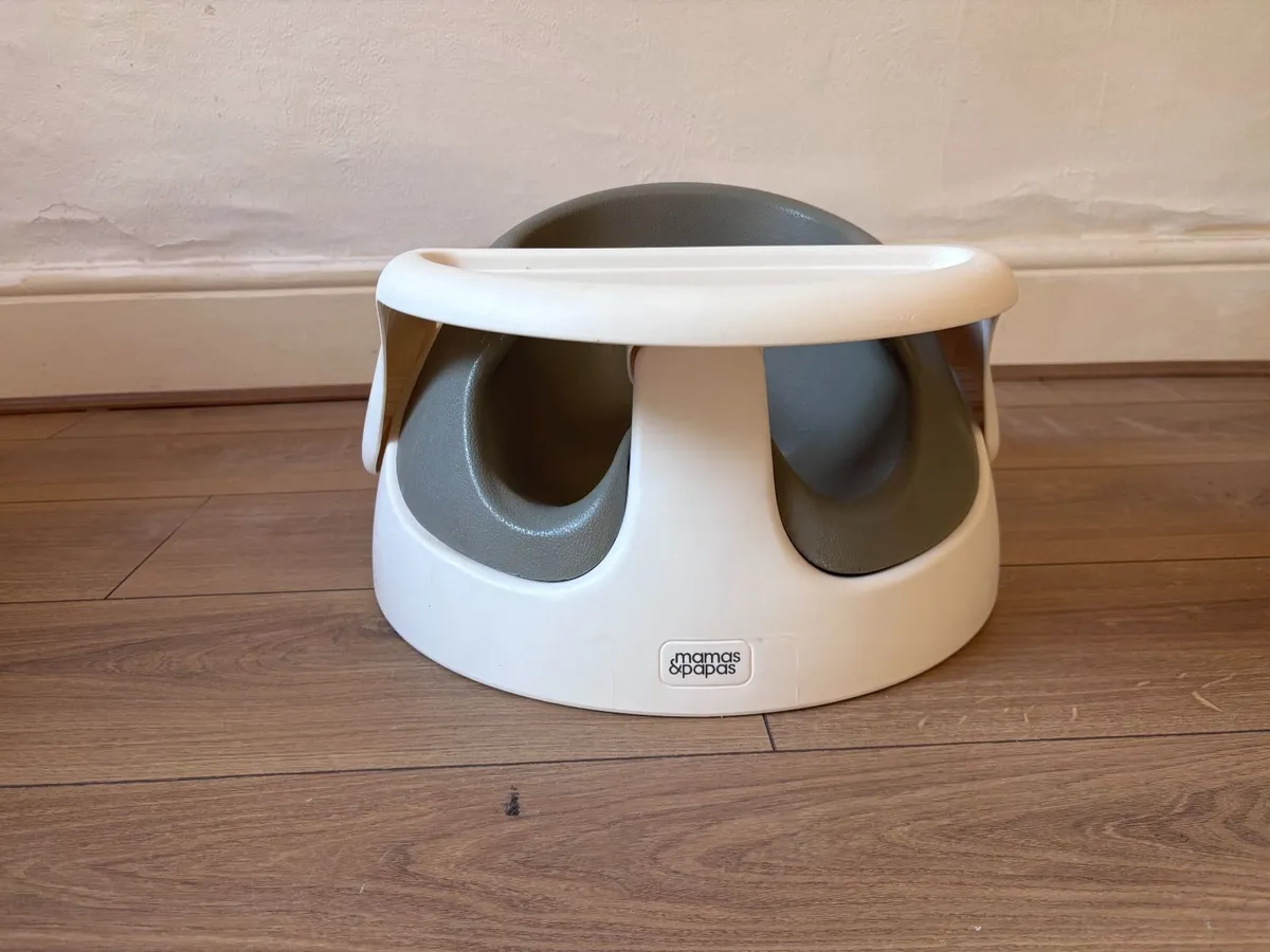 Mamas & Papas Baby Snug Feeding /Floor Seat & Tray - Image 1