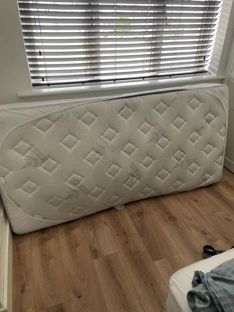 Single mattress - Image 2