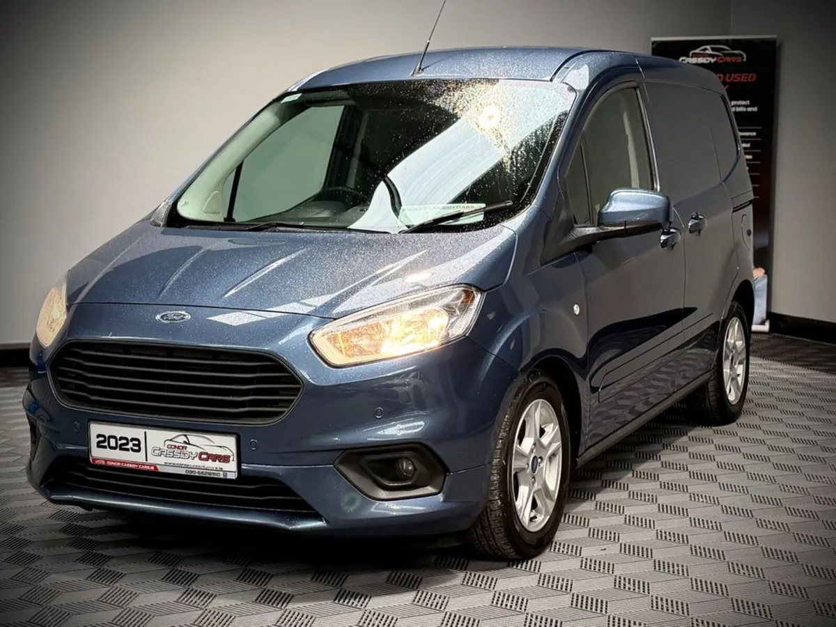 Ford Transit Courier LIMITED TDCI // SAME DAY FINA - Image 4