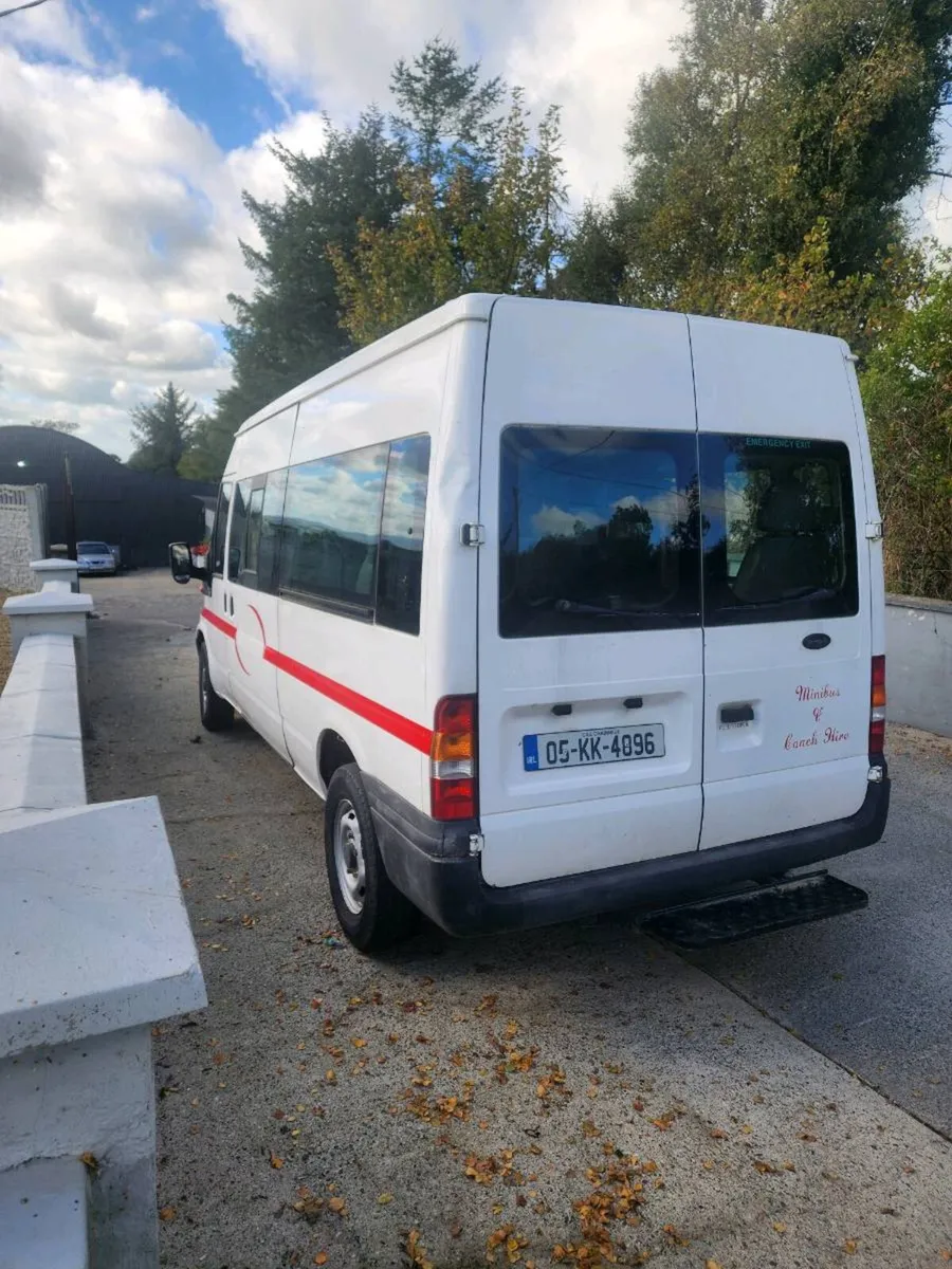 Transit mini bus - Image 1