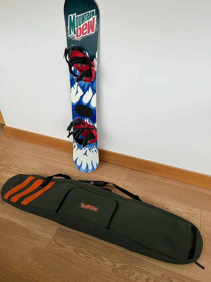 Snowboard - Image 1