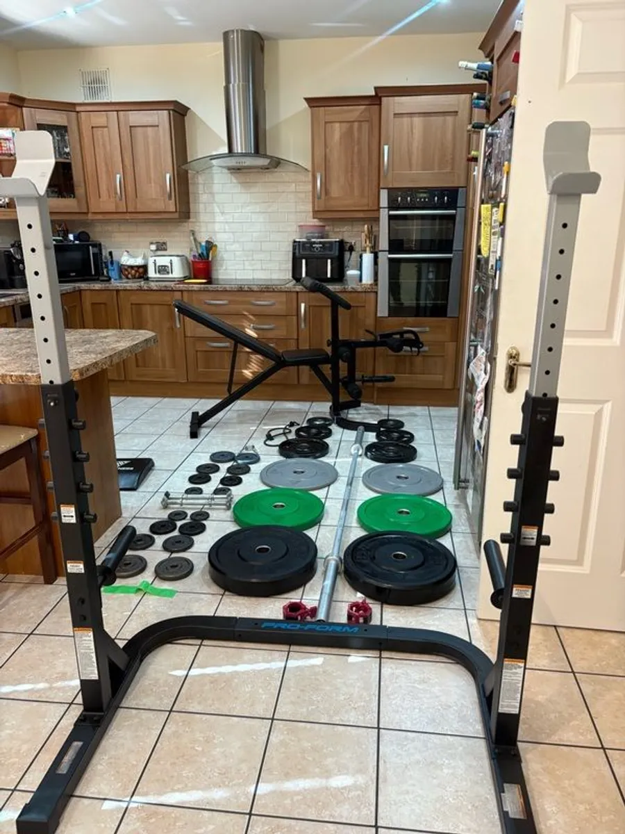 Brilliant Gym All In 1 Weightlifting Set!! - Image 1