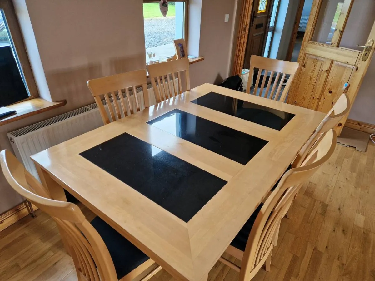 Kitchen table and 6 chairs - Image 1