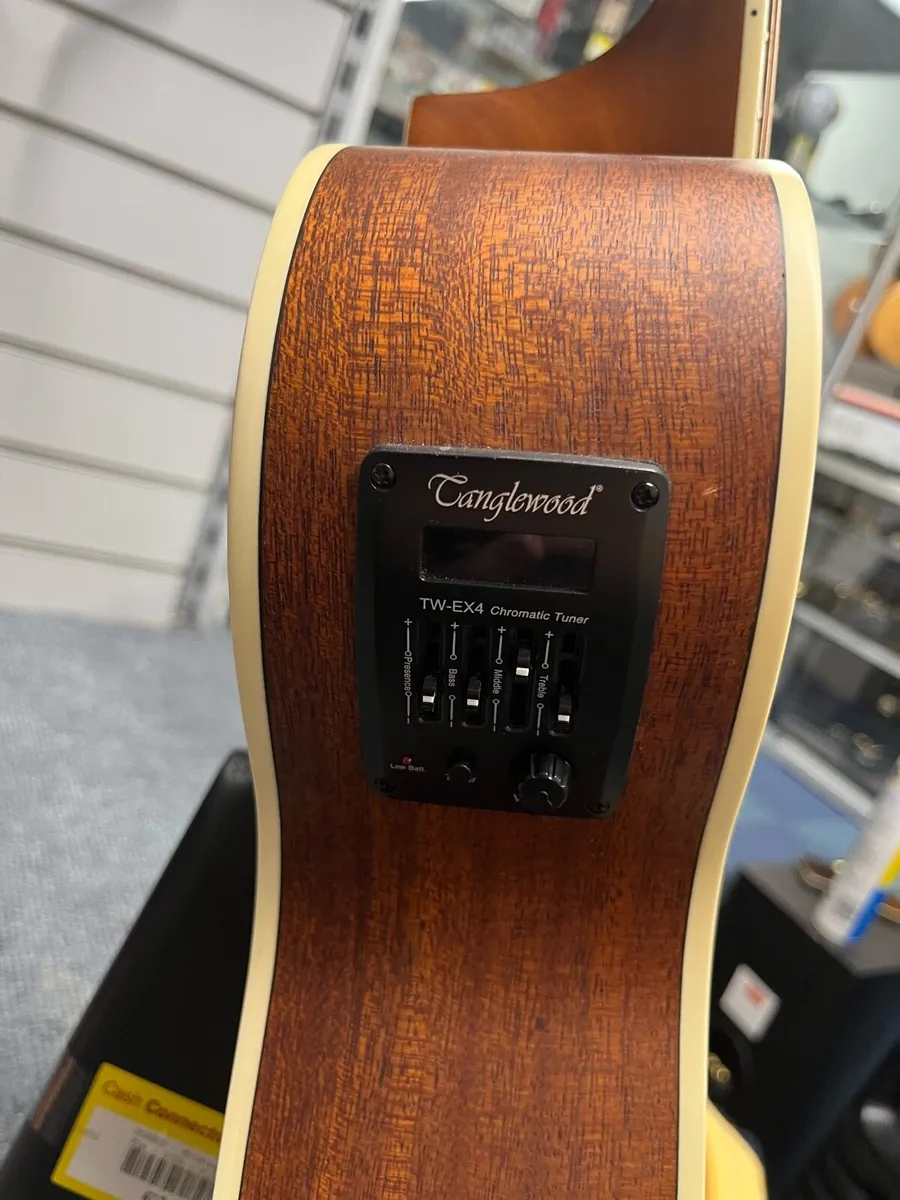 Tanglewood Semi Acoustic Nylon String Guitar - Image 4